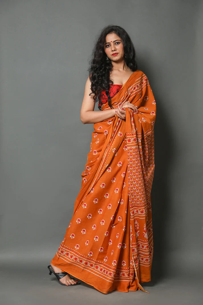 Printed Pure Cotton Mulmul Saree With Blouse