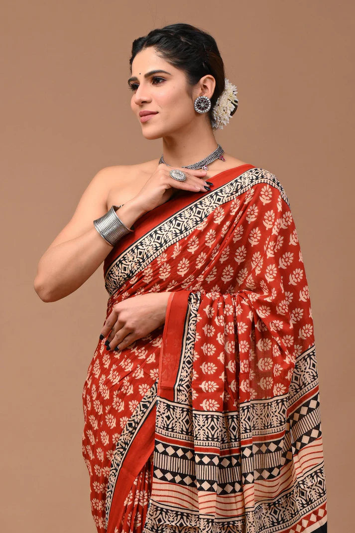 Printed Pure Cotton Mulmul Saree With Blouse
